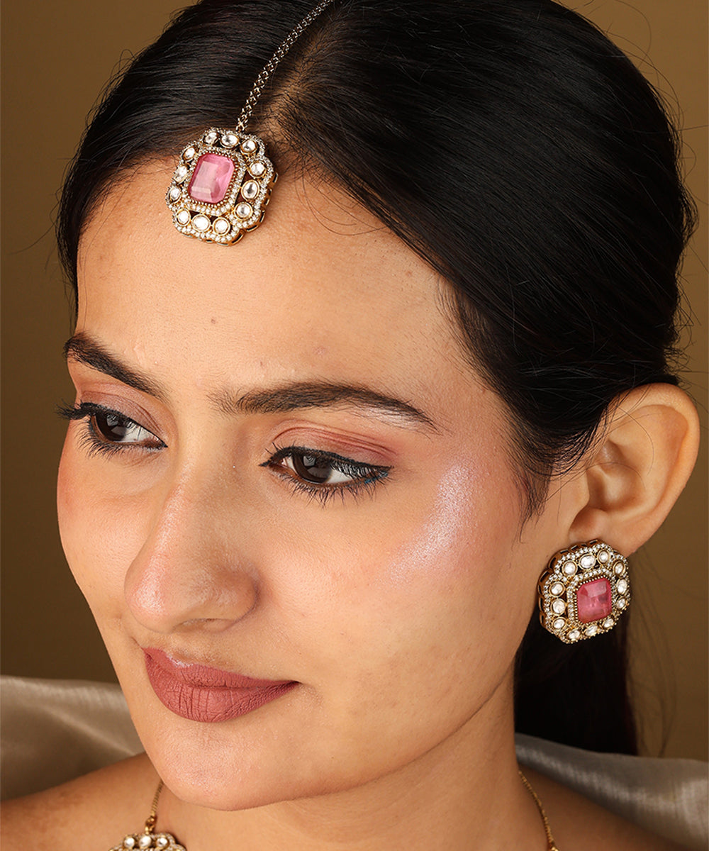 Colourful Harmony Necklace Set with Square Stones and Elegant Accents