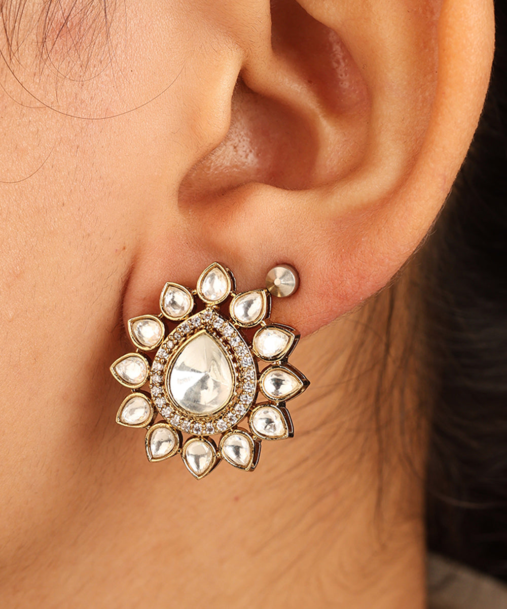 Antique Kundan Necklace Set with Teardrop Charms