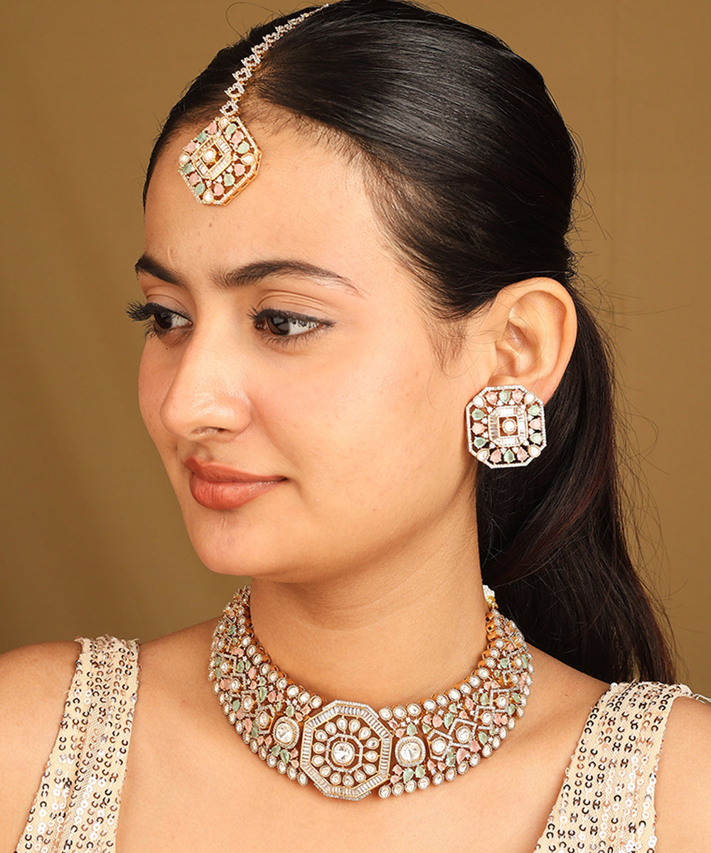 Pastel Kundan Choker Set with Maang Tikka