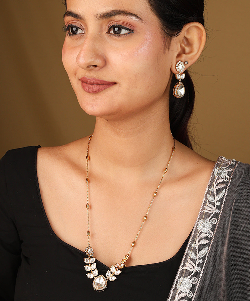 Gold Plated Necklace with Transparent Kundan Stones and Raindrop Pendant Set