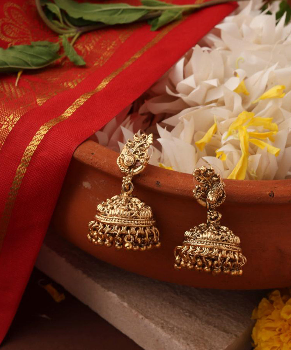 Long Lakshmi Coin Necklace Set with Lakshmi Motif Temple jewellery