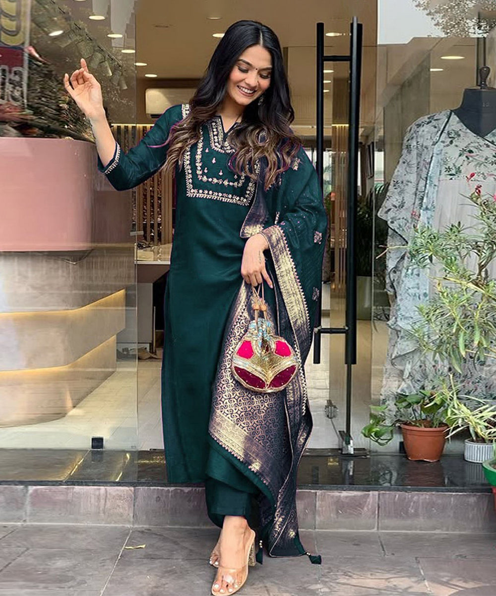 Kurta Set Green Art Silk Embroidered with Pant and Dupatta