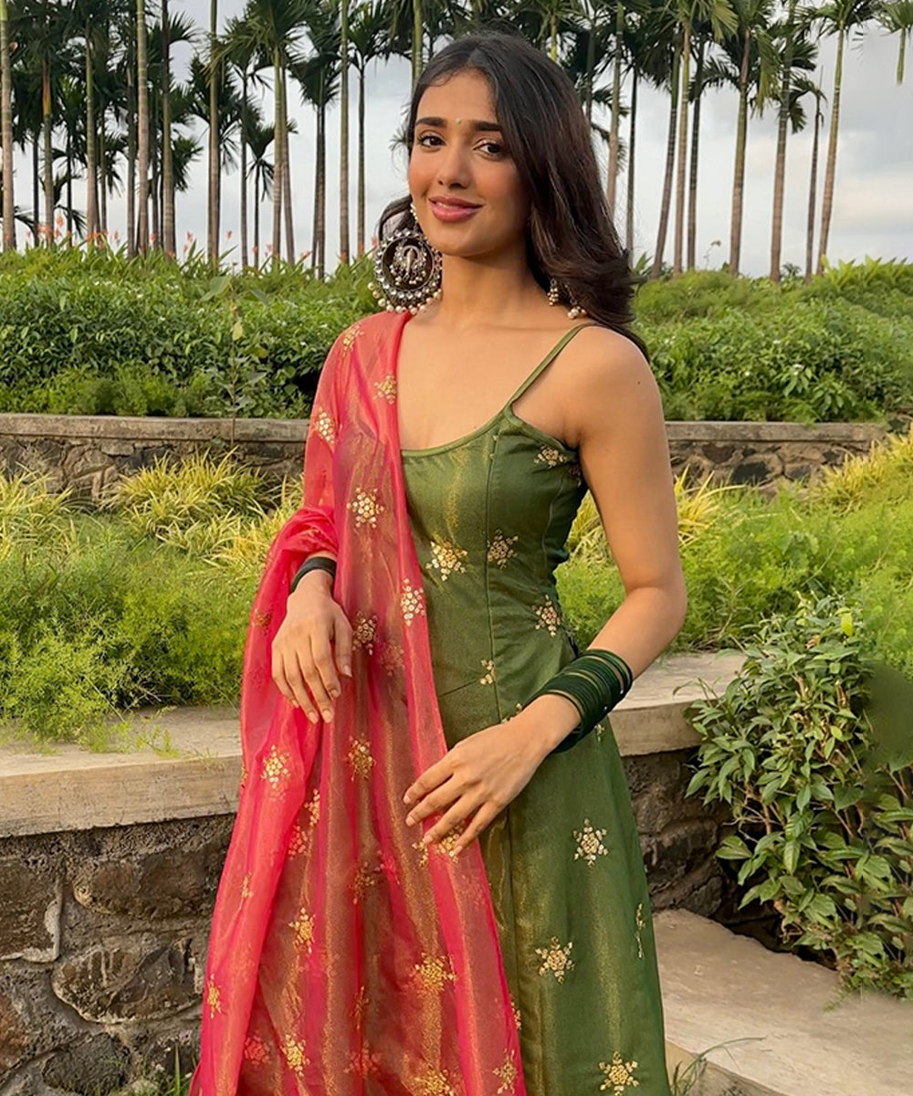 Kurta Set Green Georgette Embroidered with Pant and Dupatta