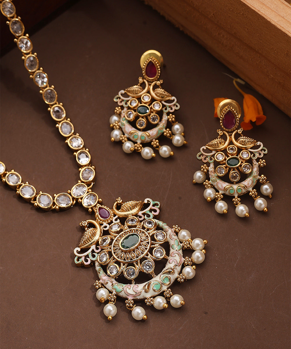 Kundan Necklace with Meenakari Work Pendant