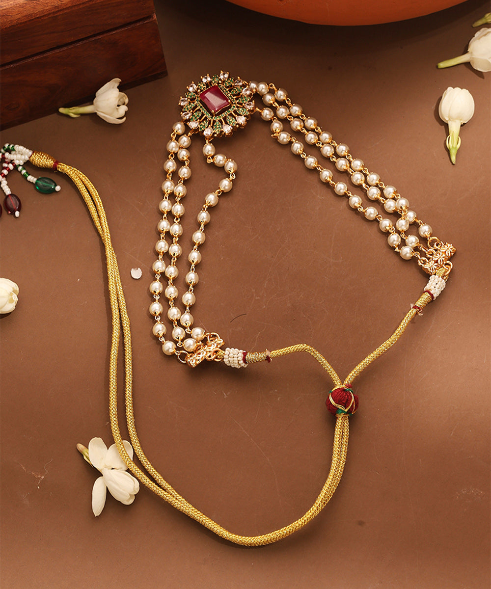 Pearl Choker with American Diamond Pendant