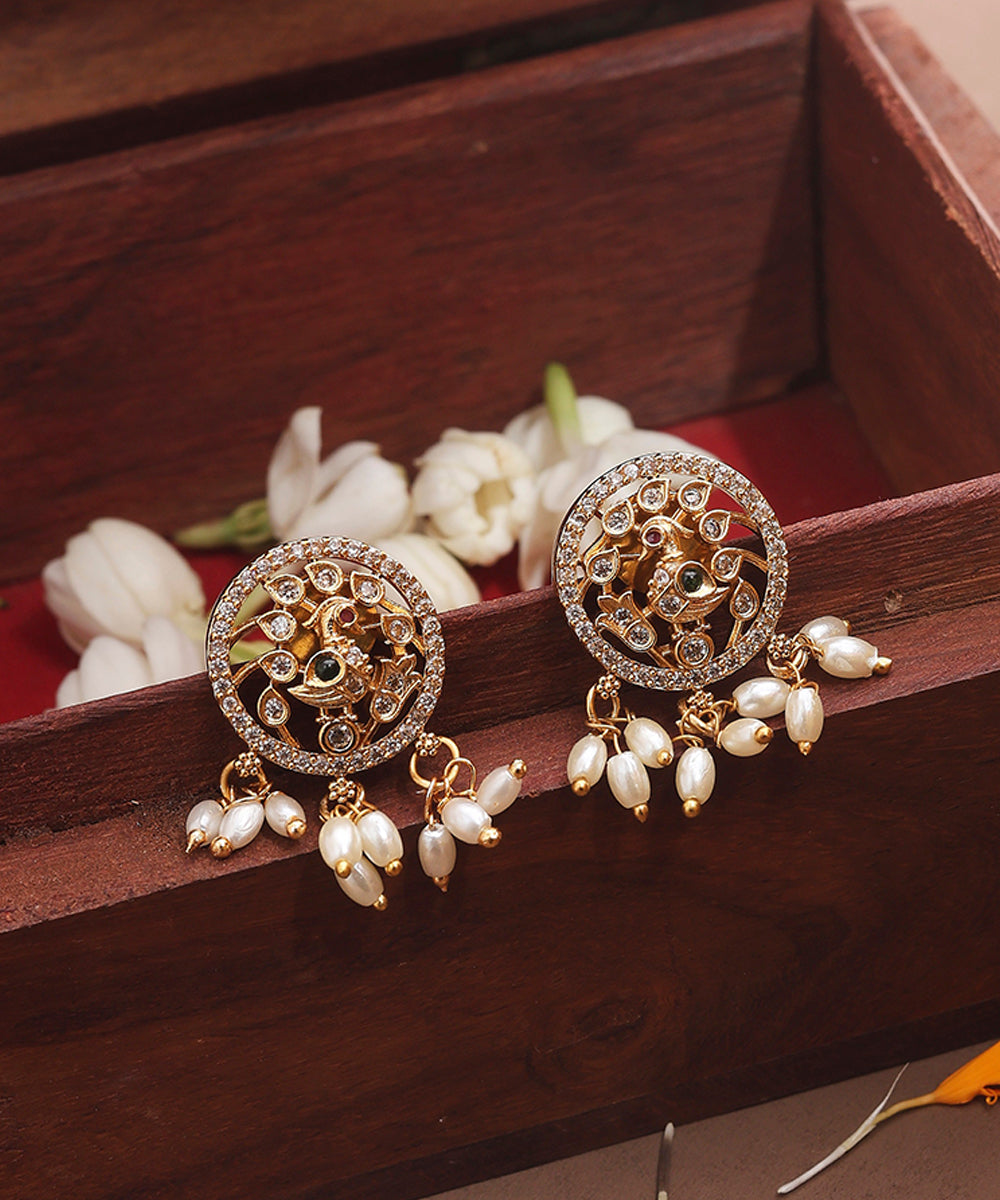 Minimalistic Choker with American Stone Studded Round Pendant