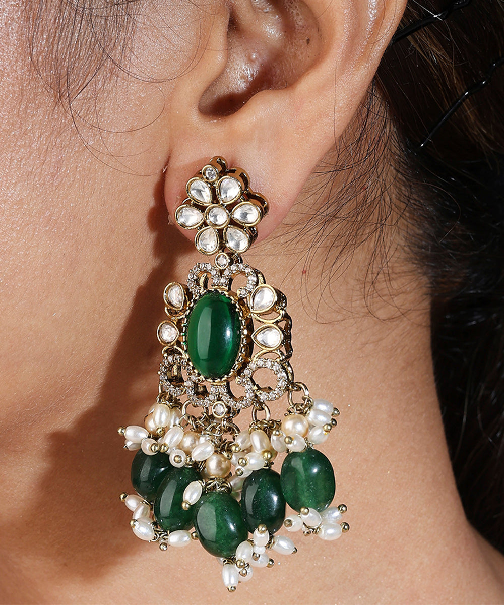 Layered Maharani Haar Necklace with Green Beads and Kundan Stone Pendant