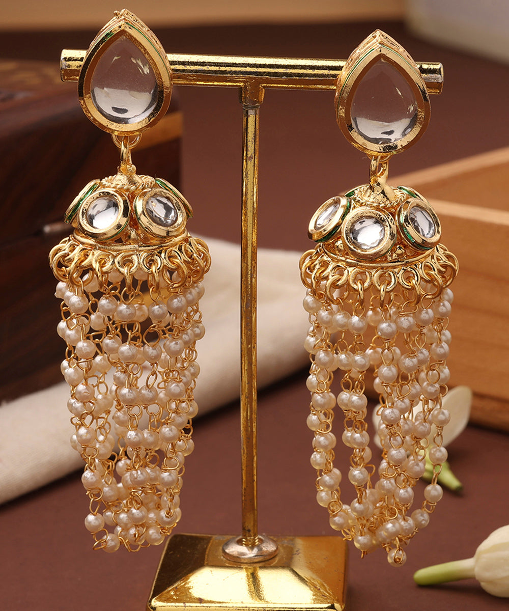 Pearl Layer Necklace with Kundan Side Pendants