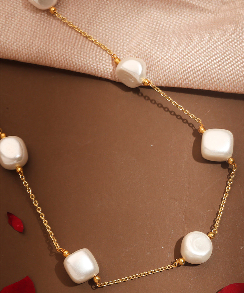White Pearl Necklace