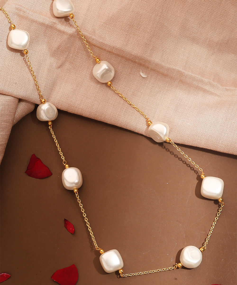 White Pearl Necklace