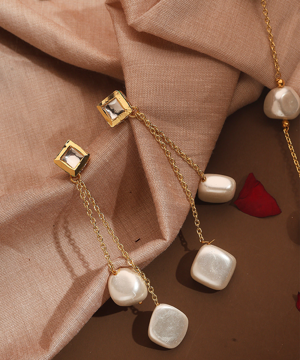 White Pearl Necklace