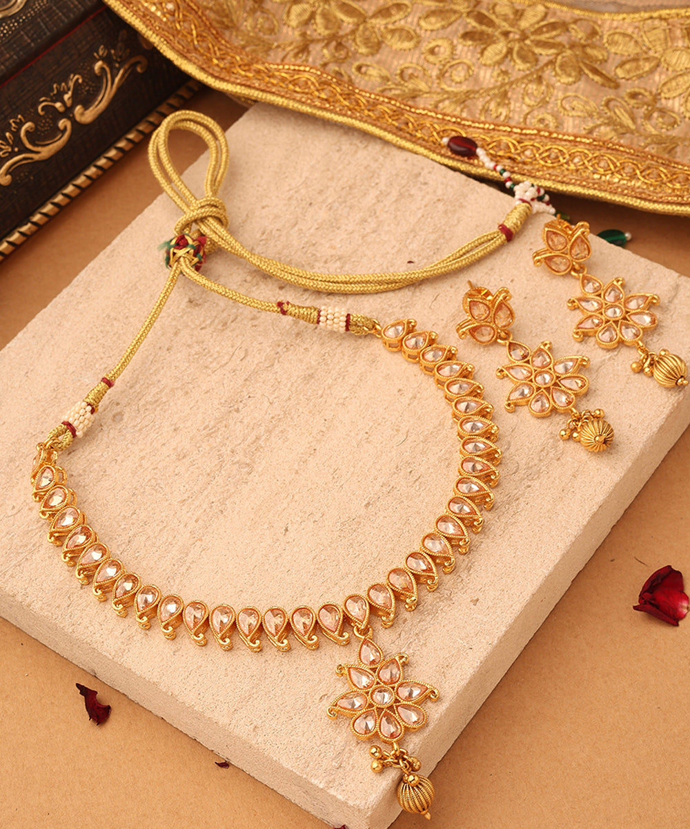 Raindrop Blossom Necklace Set