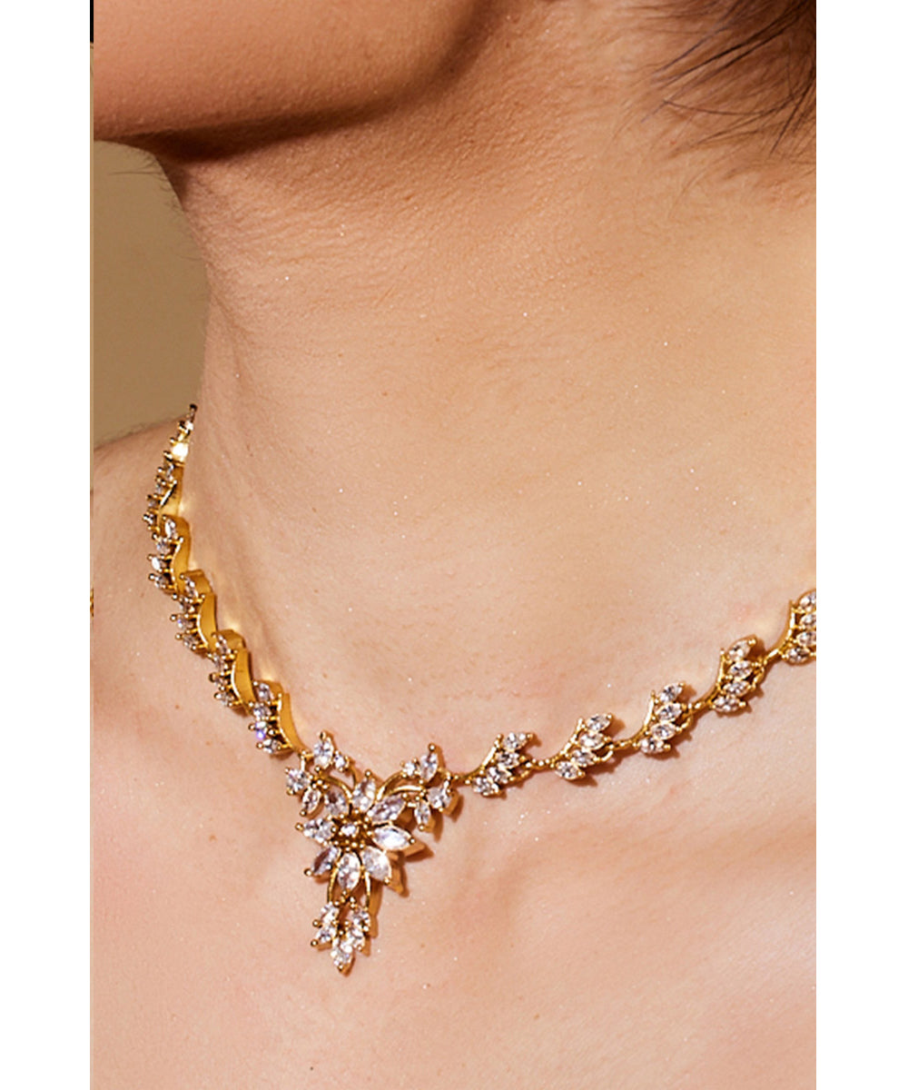 Alloy Stone Studded Gold Plated Necklace Set