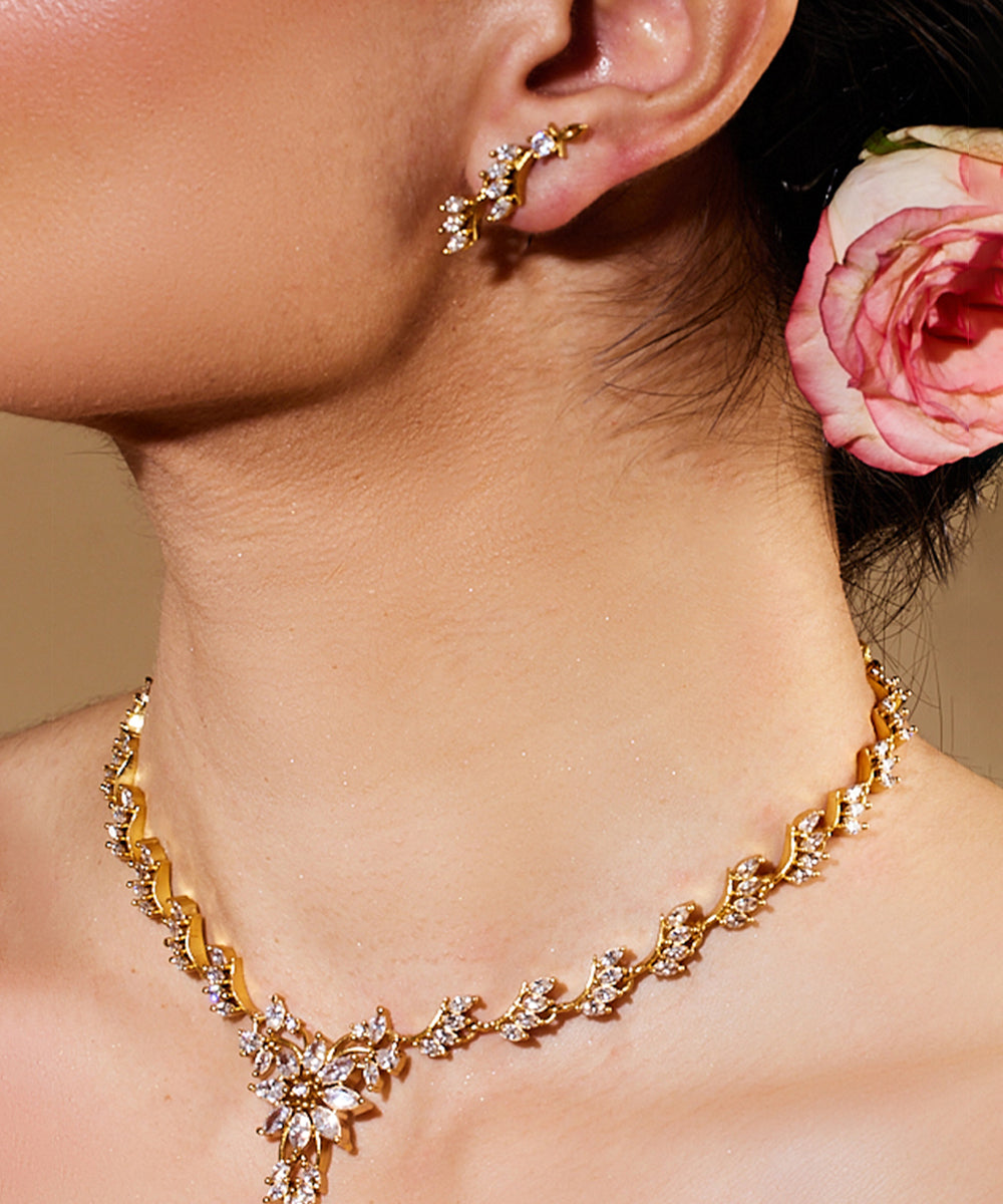 Alloy Stone Studded Gold Plated Necklace Set