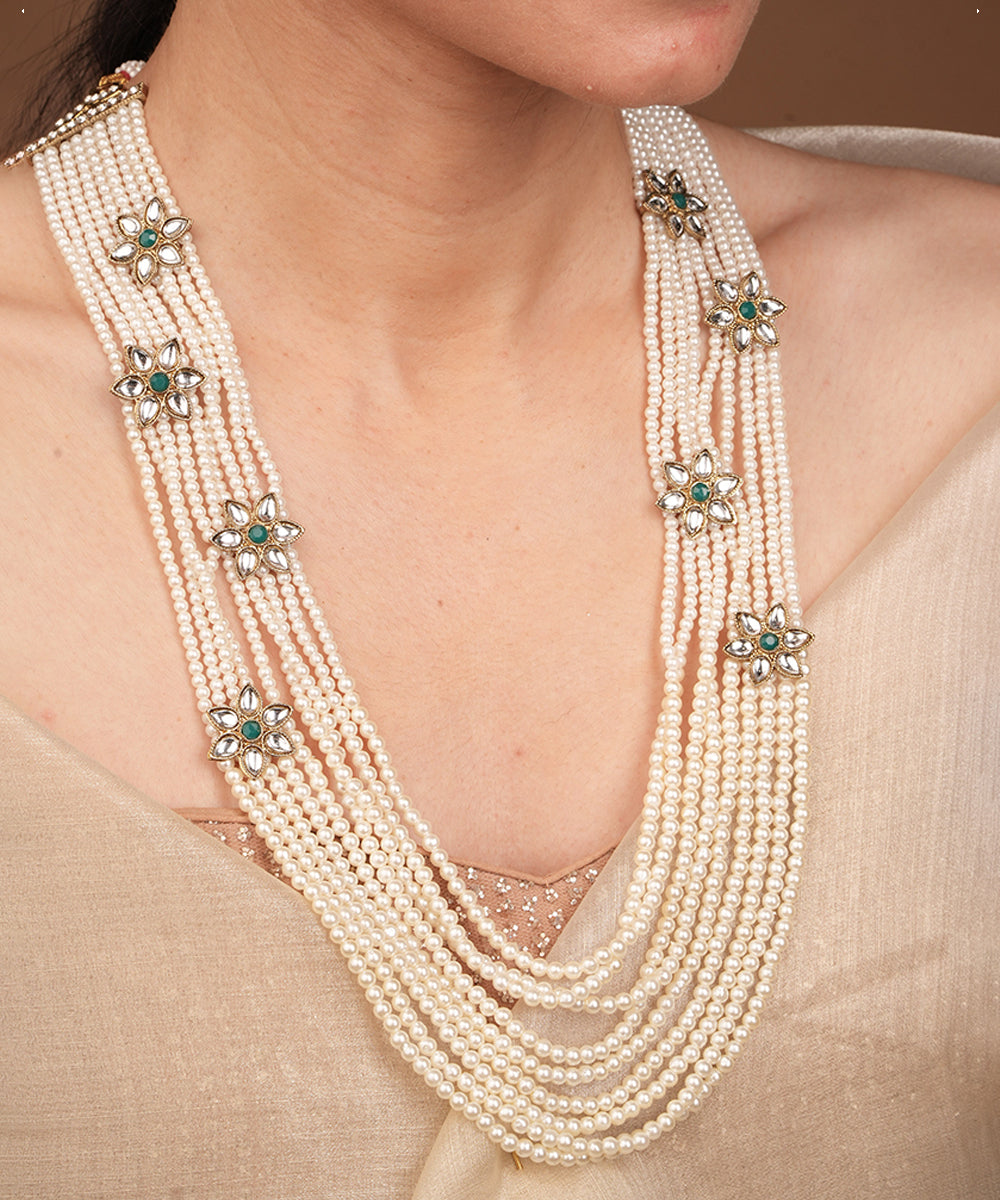 White Alloy Necklace Sets