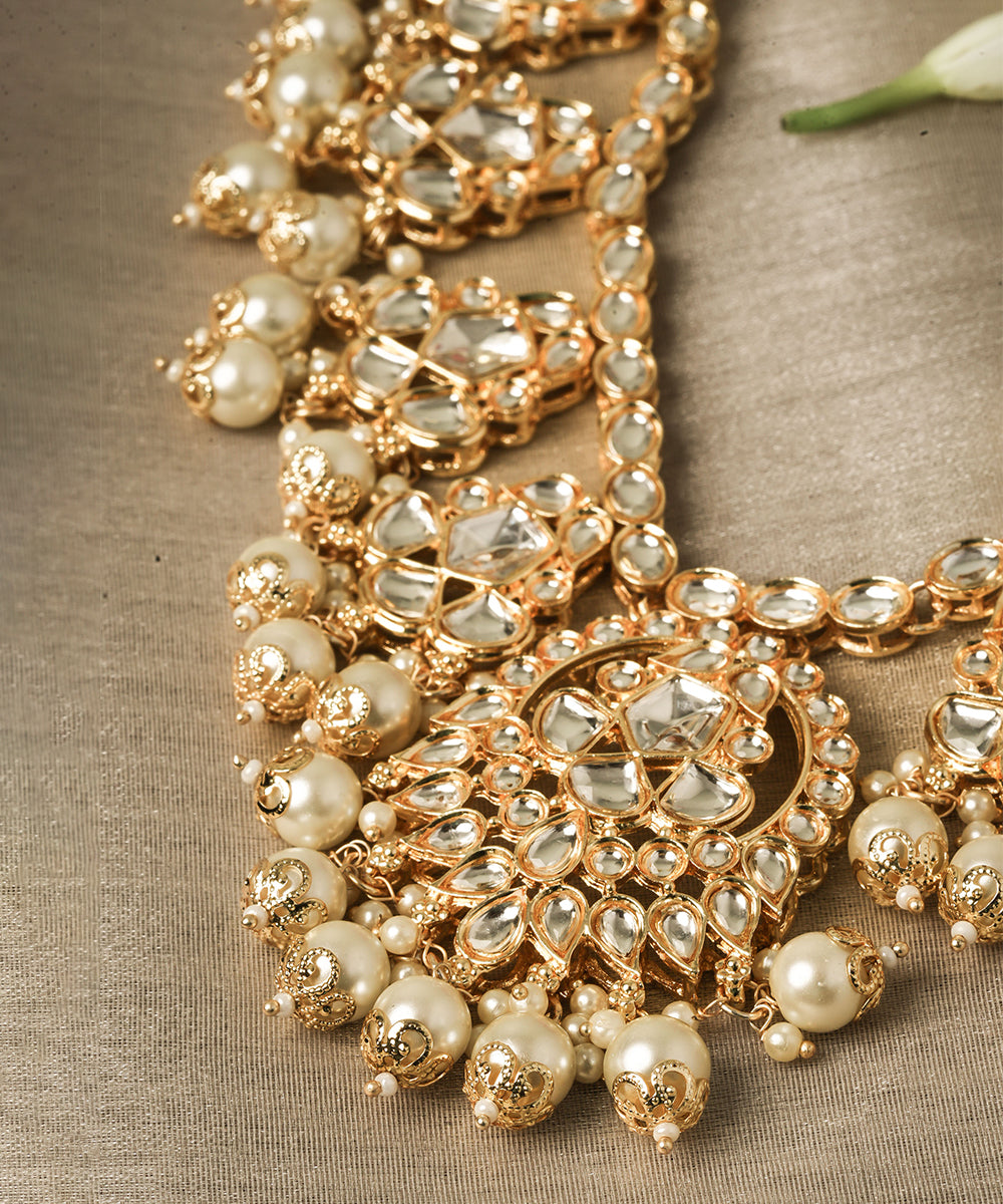 Kundan and Pearl Studded White Gold Necklace Set