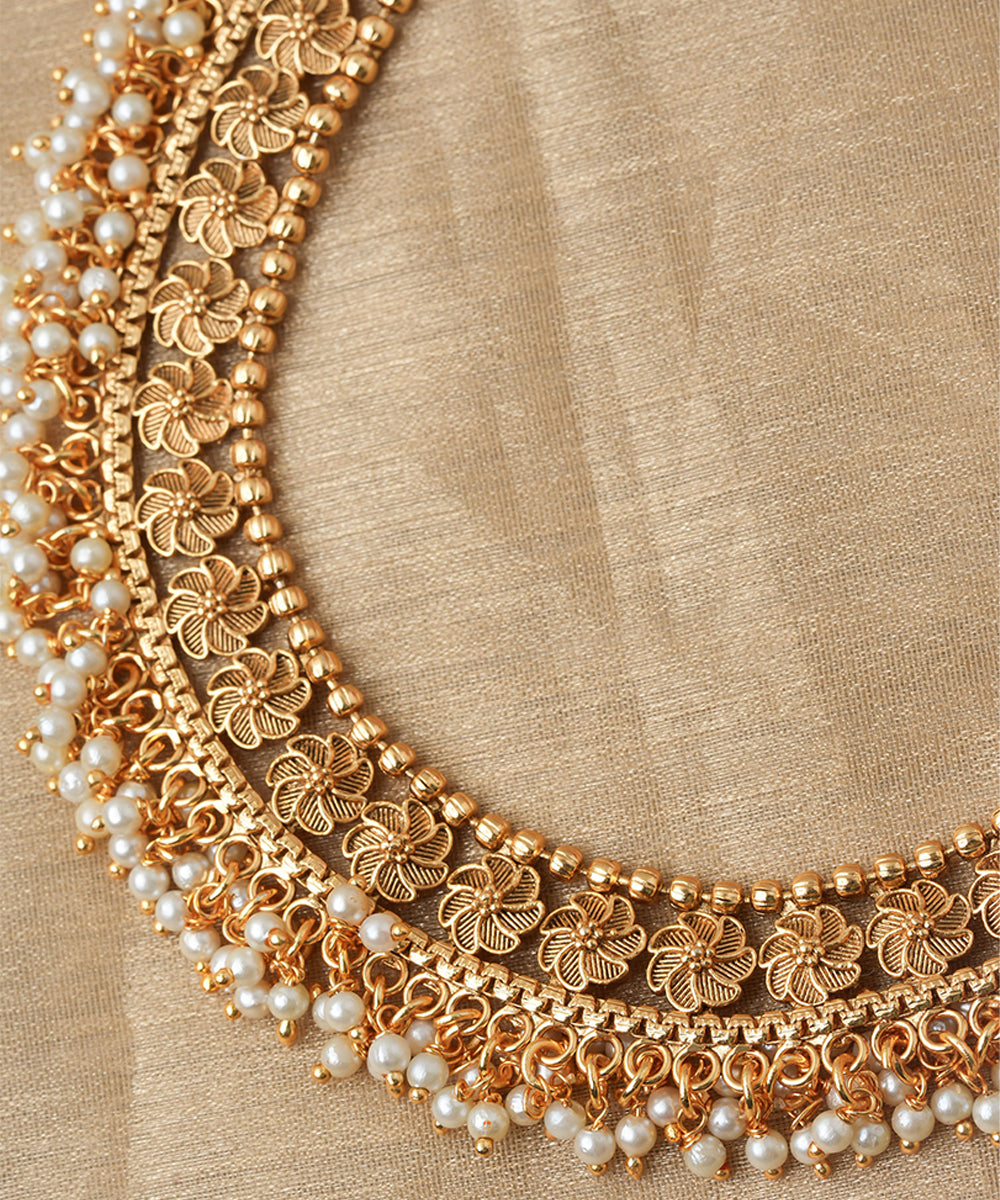 Gold Plated Necklace Set with Earrings and Maang Tikka