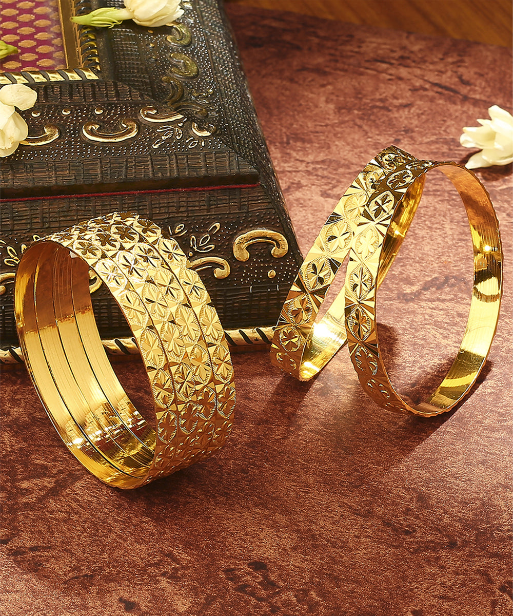 Set of Bangles for Wedding and Traditional Occasions