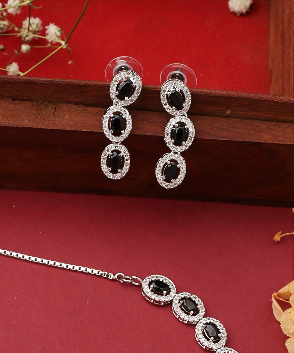 Pure Black Necklace & Earrings