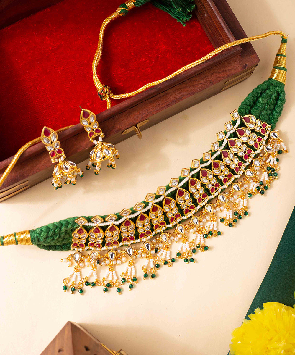 Choker Regal Kundan Pearl Work