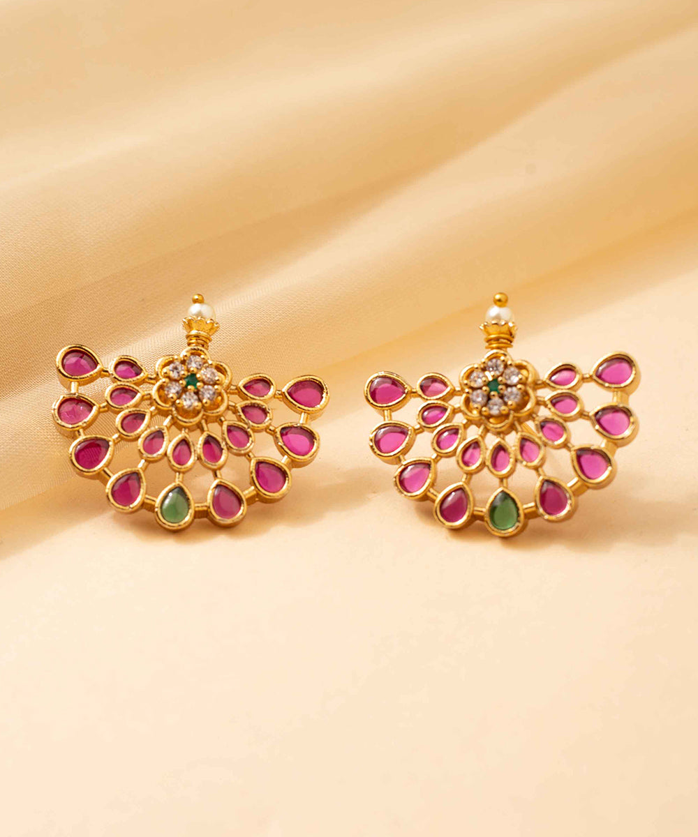 Earrings Floral Gold Stud Kemp
