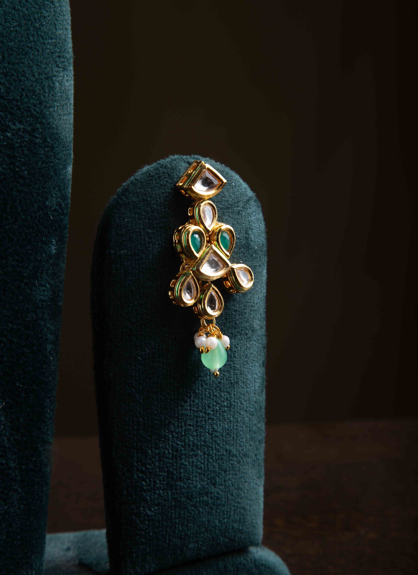 Kundan Necklace Set with Green Stones and Pastel Pearl Danglings