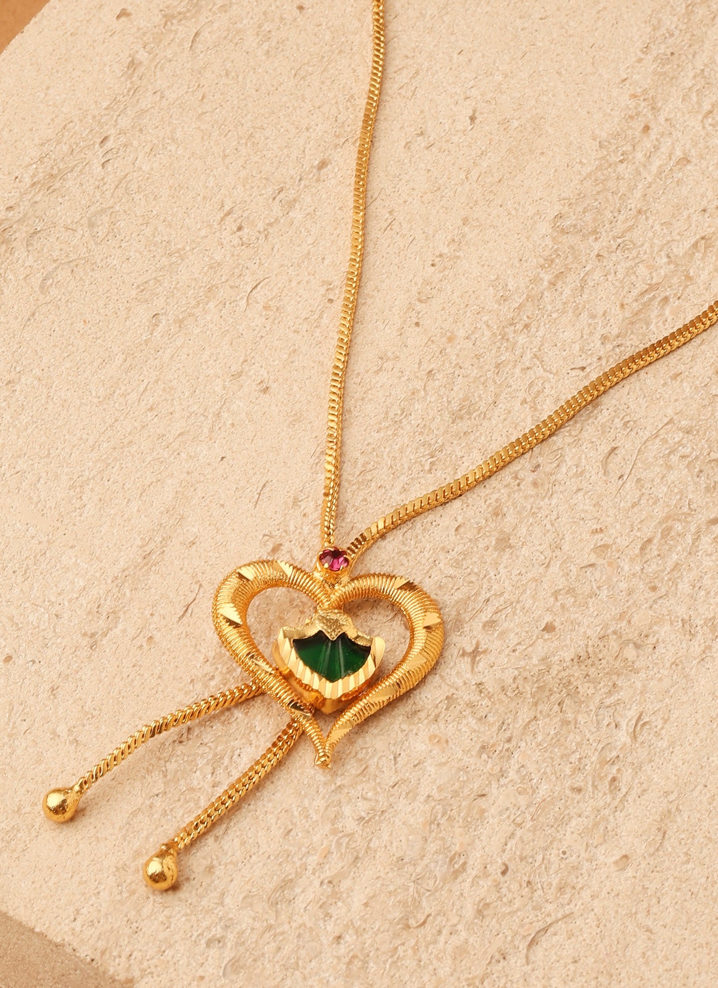 Gold plated alloy necklace