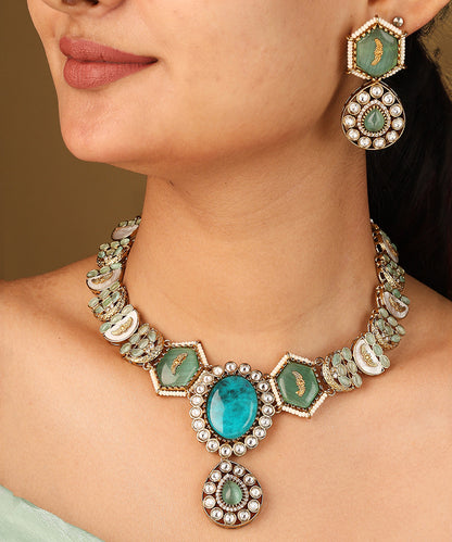 Statement Necklace with Turquoise Stones and Kundan Work
