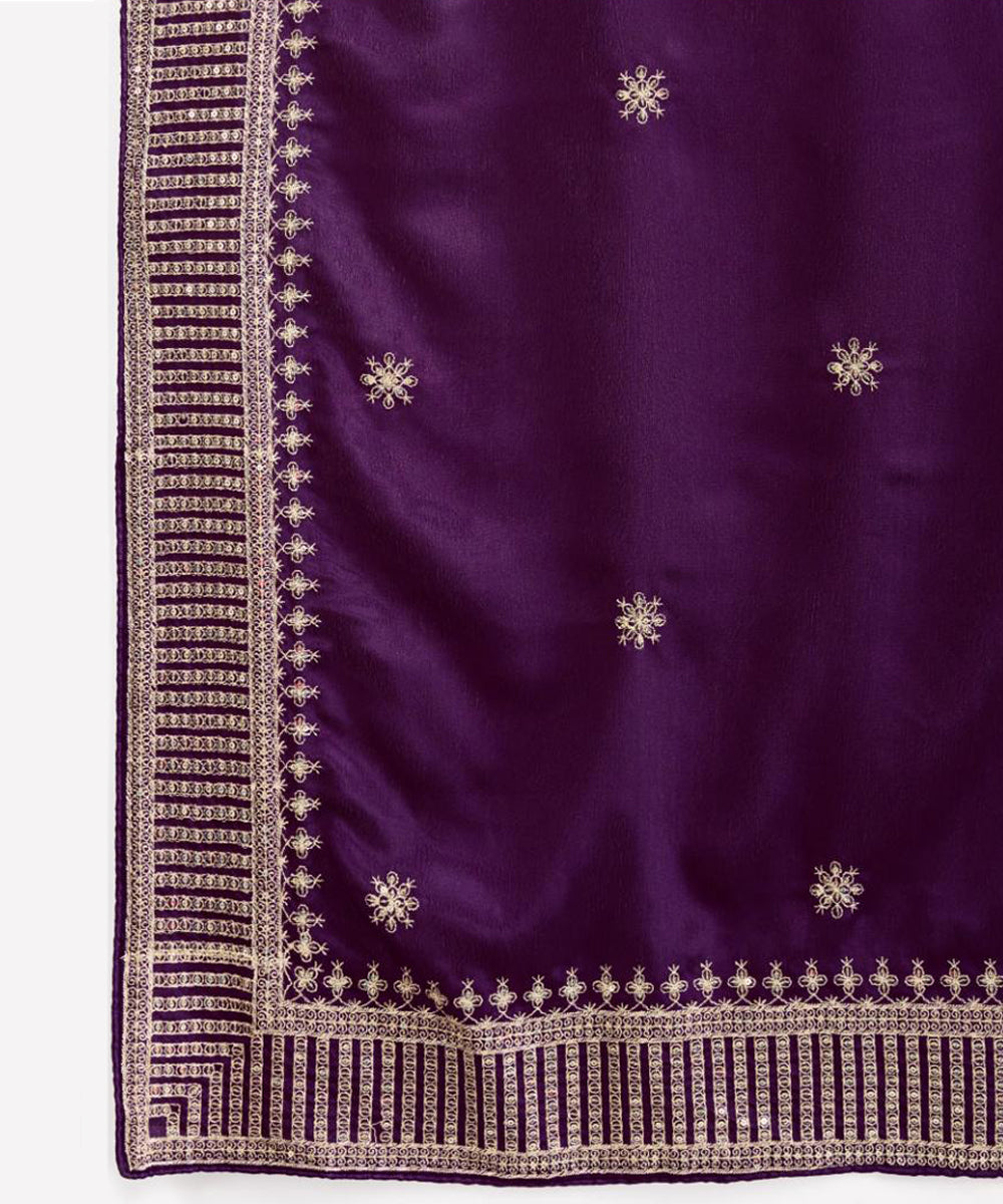 Purple Saree with Gold Zari Border and Traditional Weaving