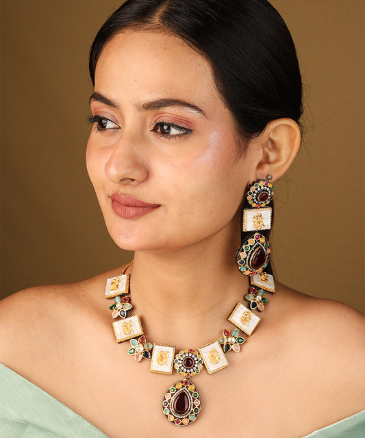 Multicolour Monalisa Stone Necklace Set with Jadau Work