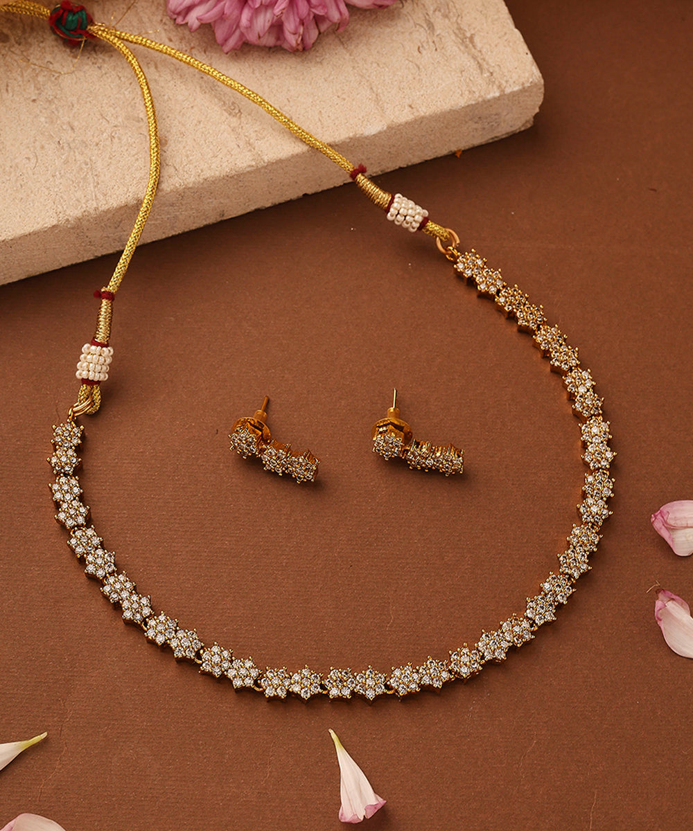 American Stone Studded Leaf Shape Necklace Set