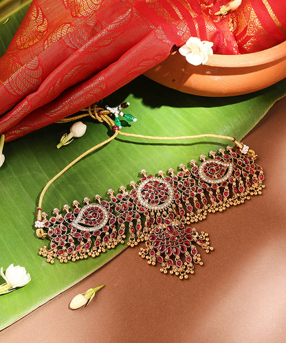 Stone Studded Gold Plated Choker Necklace with Round and Kari Motif