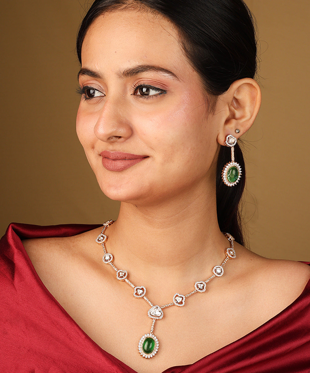 Necklace with Oval Transparent Stones and Dark Green Pendant Set