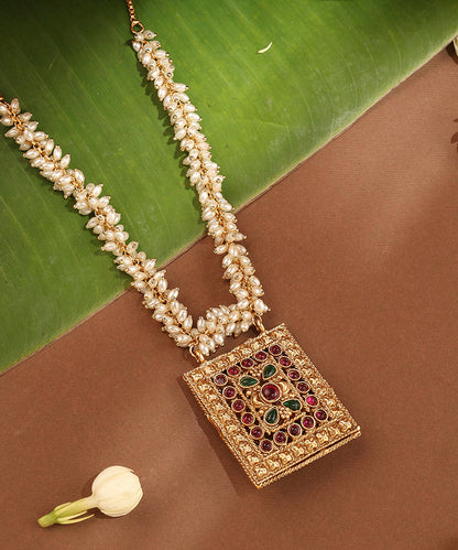 Reversible Pendant with Earrings and Pearl Chain Necklace