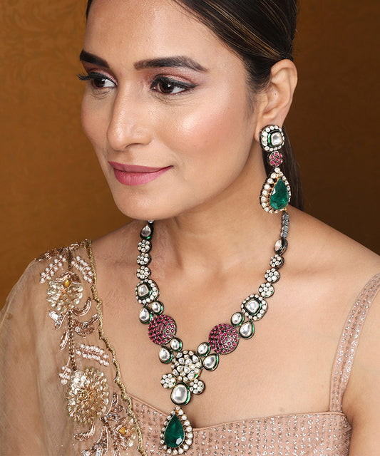 Jaipur Jadau Work Necklace Set with Earrings and Maang Tikka in Kundan Stones