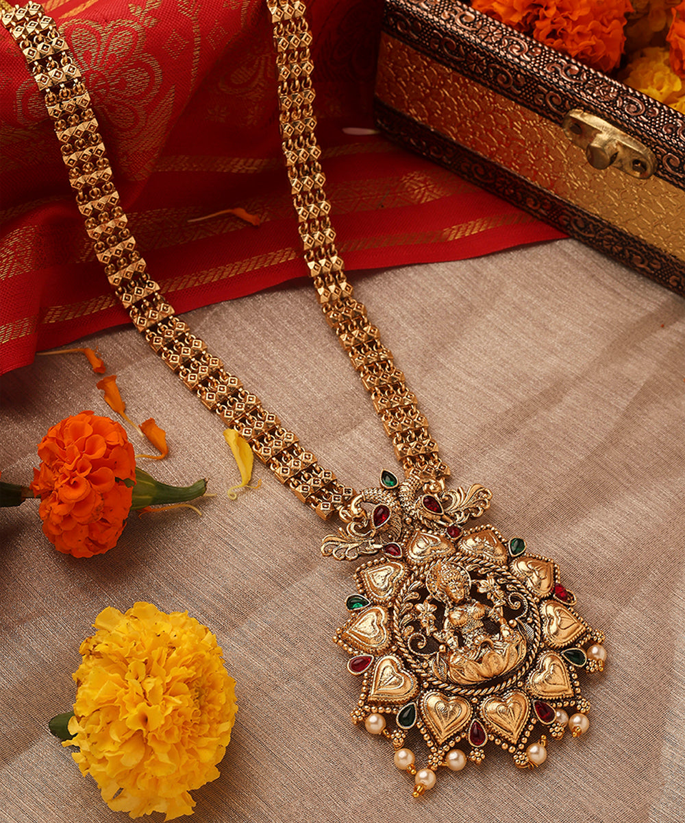 Long Statement Temple Jewellery Necklace Set with Kari Motif