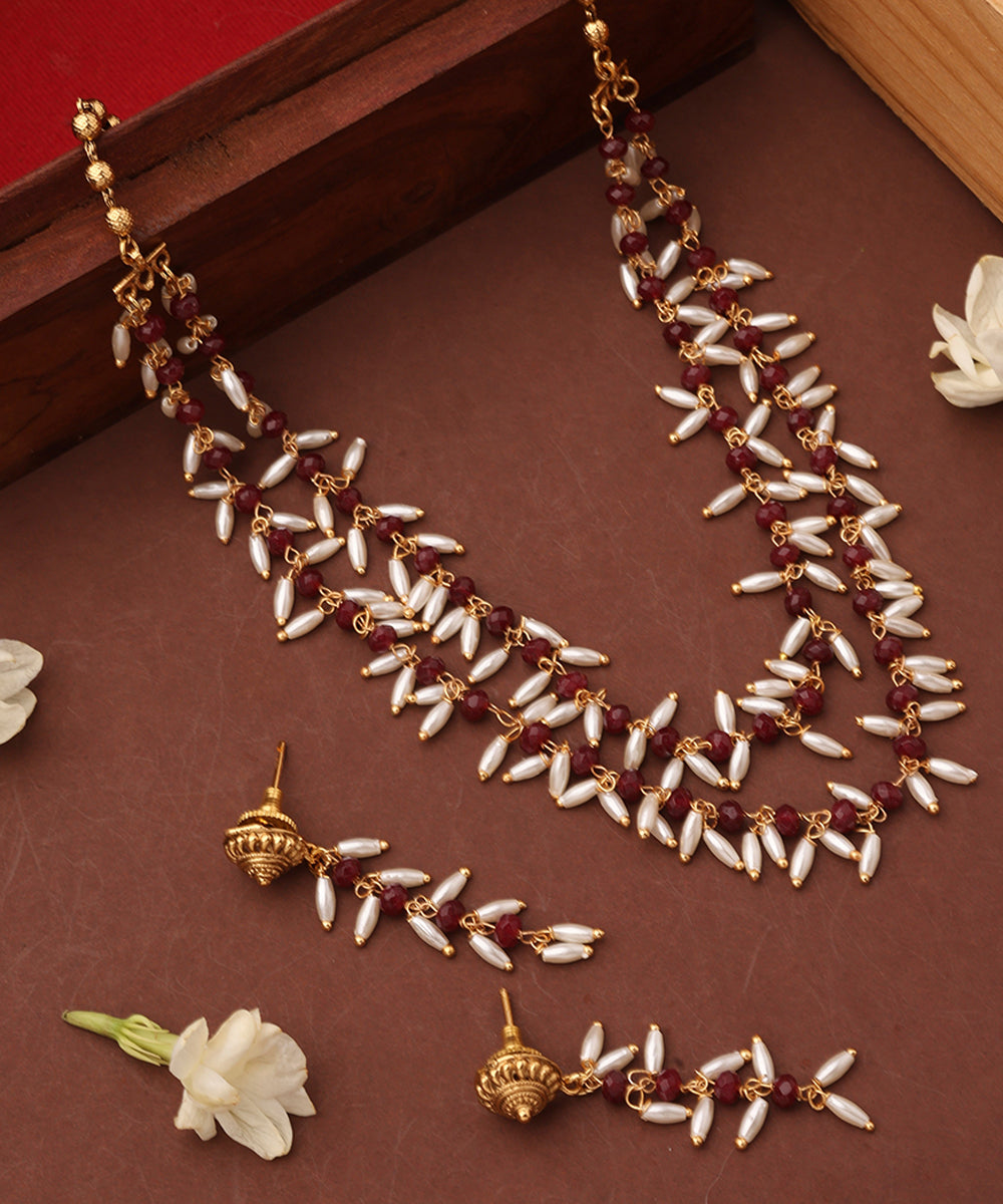 Rice Pearl Necklace with Red Beads