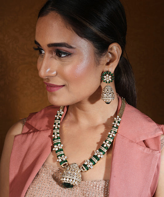 Hasli Style Necklace with Green American Stones Statement Piece