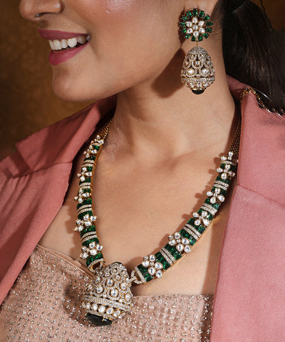 Hasli Style Necklace with Green American Stones Statement Piece
