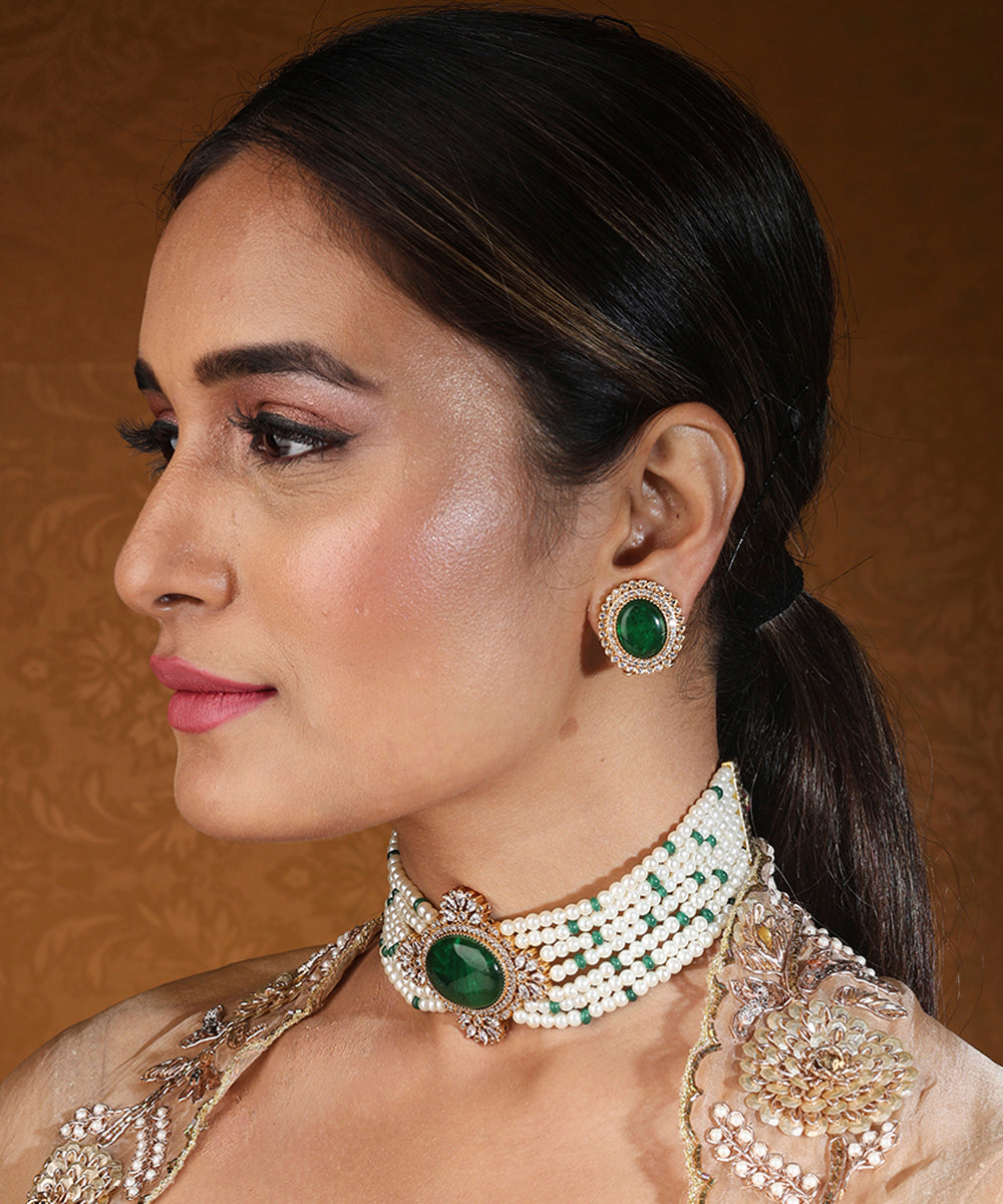 Pearl Choker with Emerald Stone Pendant
