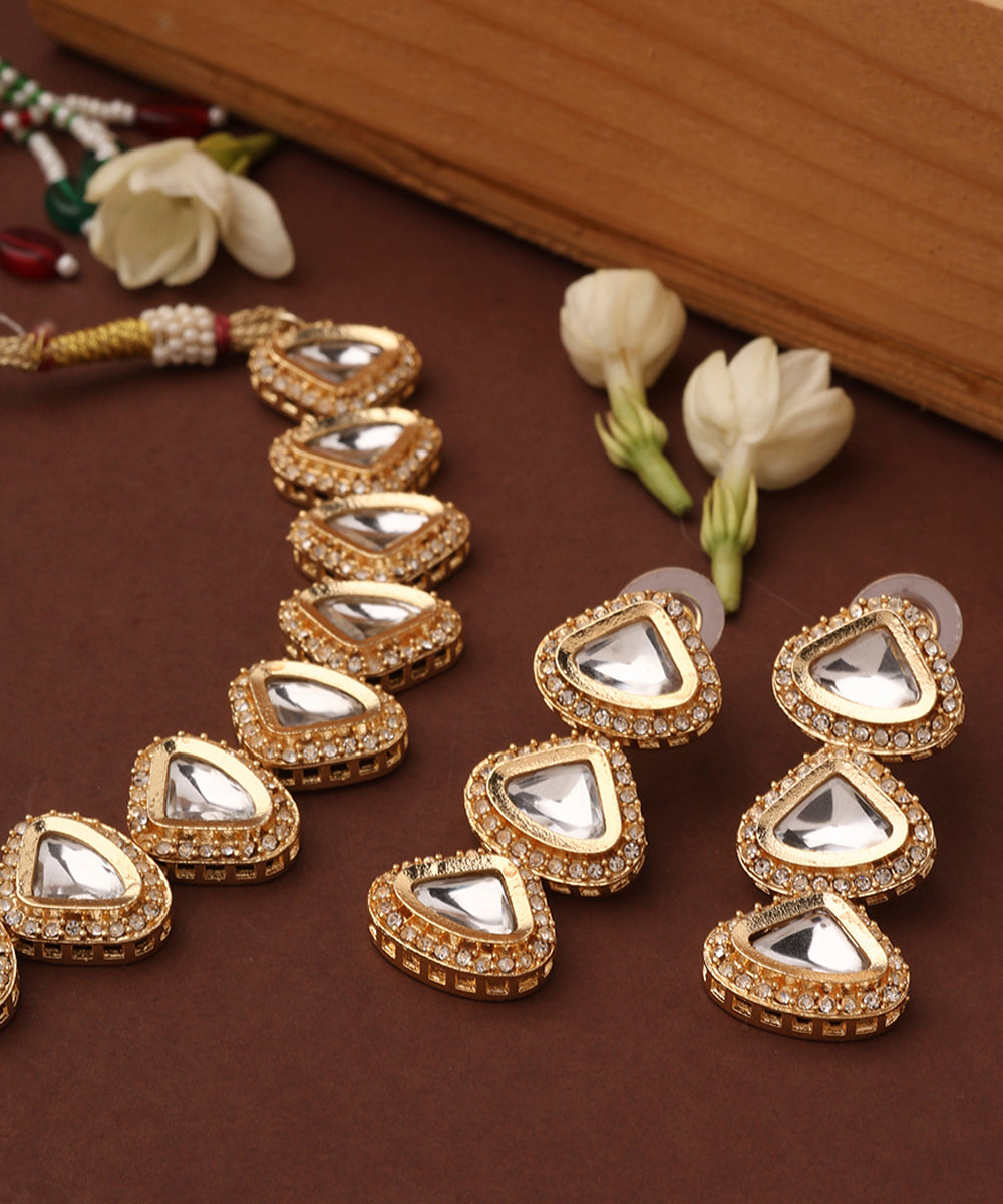 Kundan Triangle Shape Necklace Set