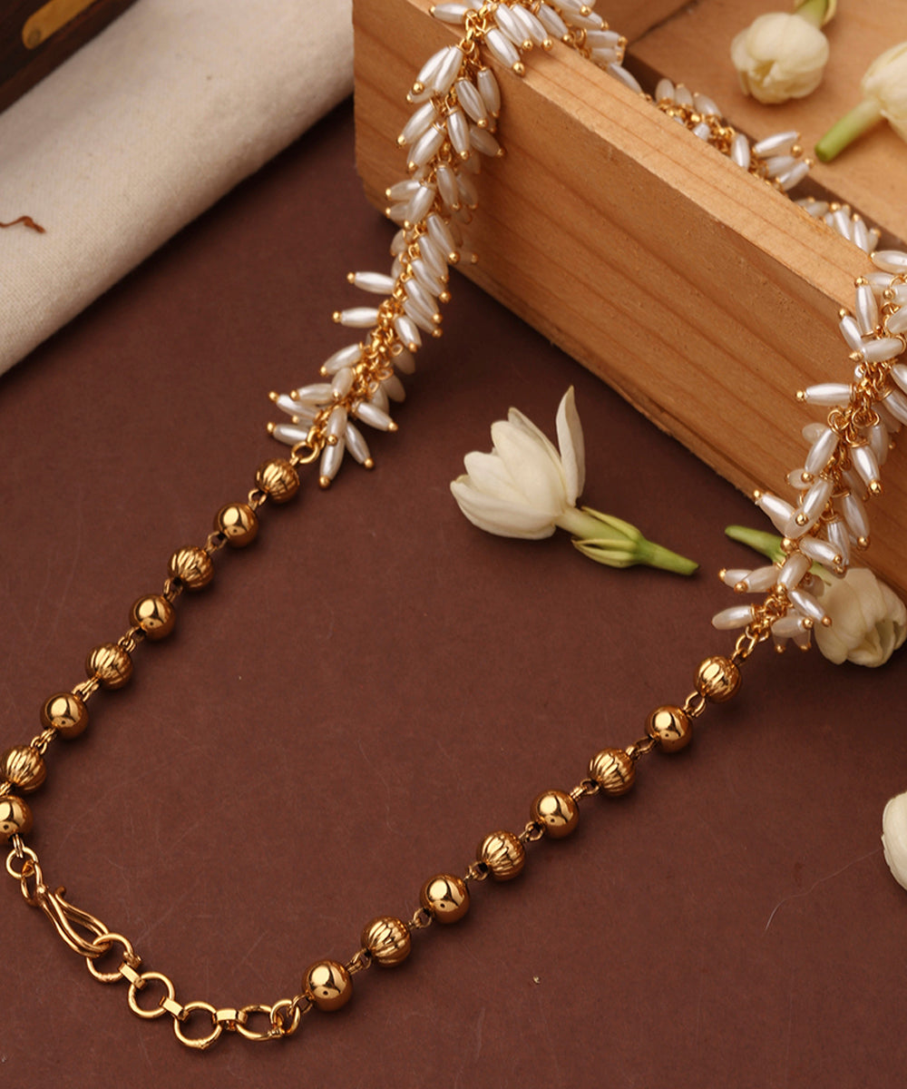 Classic Rice Pearl Necklace with Matching Earrings