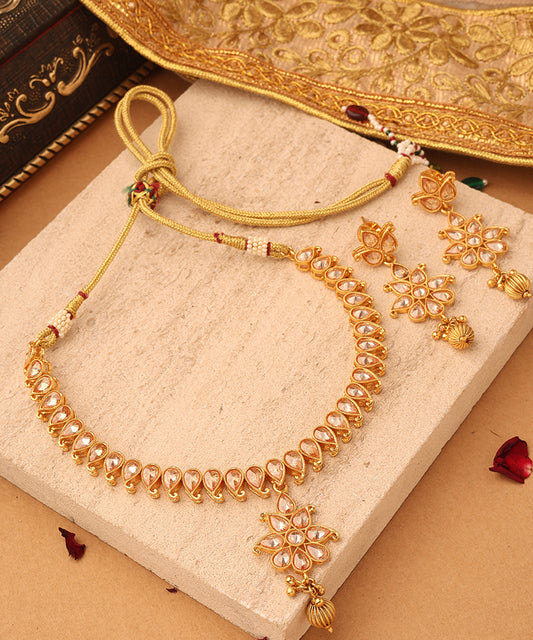 Raindrop Blossom Necklace Set