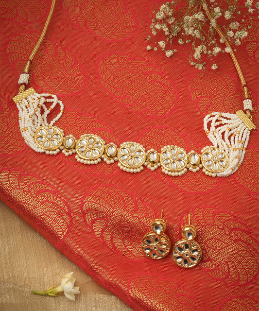 Kundan Studded Choker Set with Pearl Chain