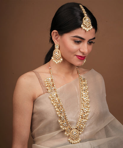 Kundan and Pearl Studded White Gold Necklace Set