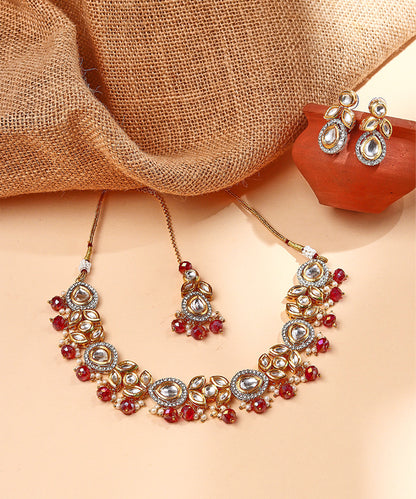 Multicoloured Kundan Necklace Set with Earrings and Maang Tikka