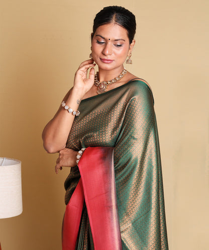 Vibrant Green and Red Shaded Saree with Zari Border and Blouse