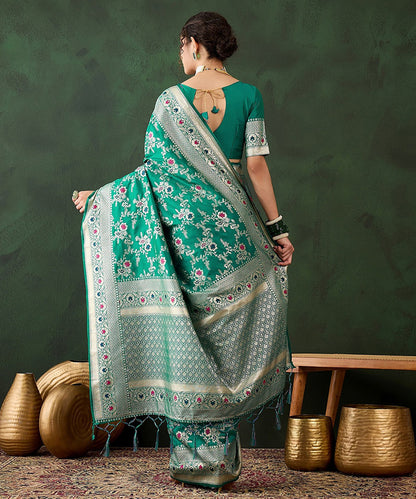 Women's Green Soft Art Silk Woven Saree with Blouse