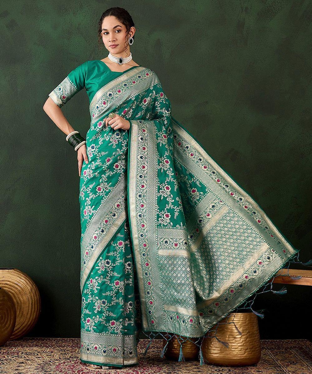 Women's Green Soft Art Silk Woven Saree with Blouse