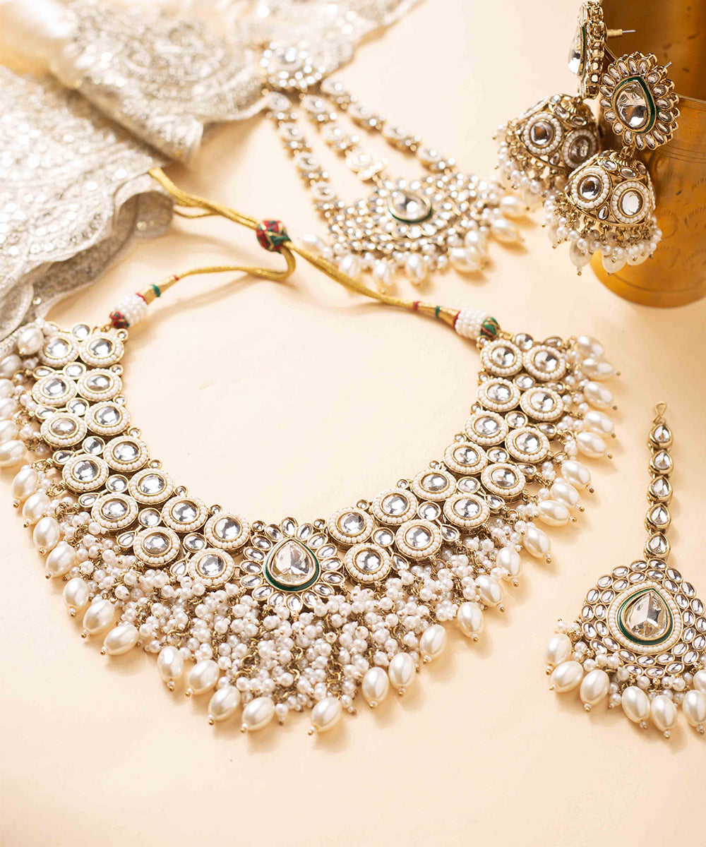 Necklace Kundan High Neck Pearl